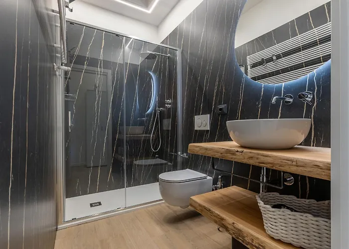 - Alemar House X6! Apartman