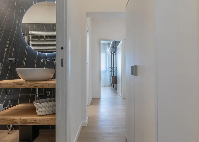 - Alemar House X6! Apartman Bologna